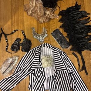 Schitt’s Creek’s Moira Rose Halloween Costume